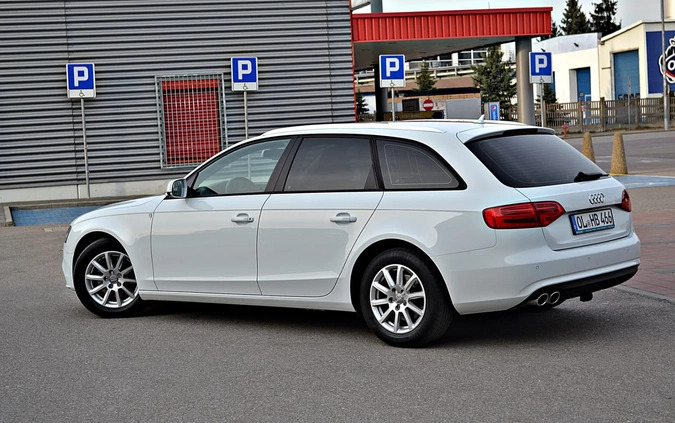 Audi A4 cena 39900 przebieg: 226550, rok produkcji 2014 z Koźmin Wielkopolski małe 407